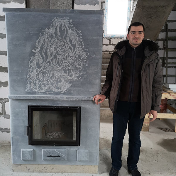 Камин из талькомагнезита